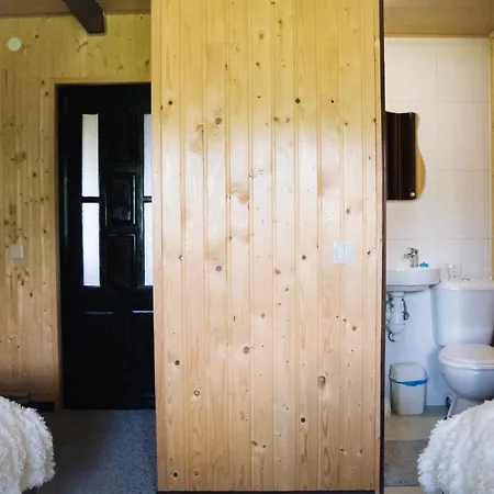 стежка в гори Lodge