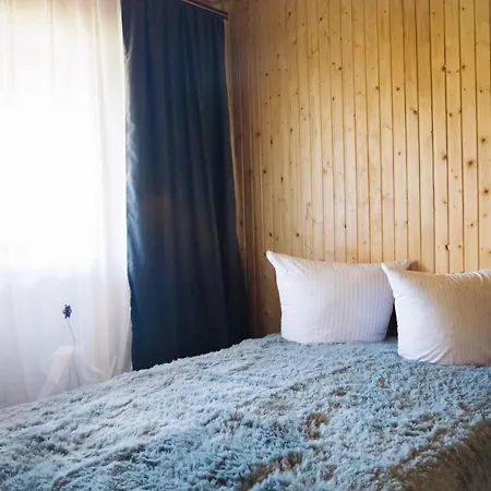 стежка в гори Lodge