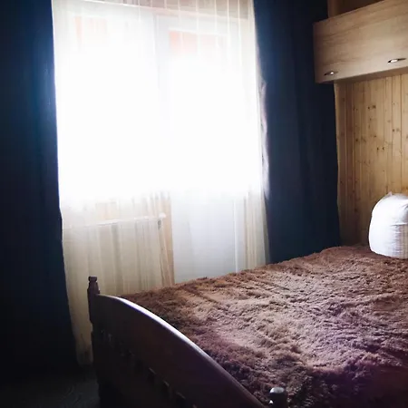 стежка в гори Lodge *