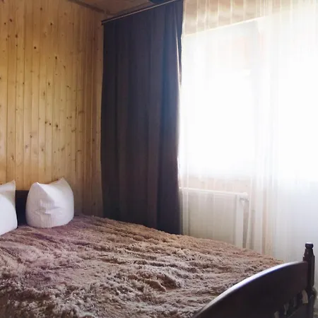 стежка в гори فيرخوفينا