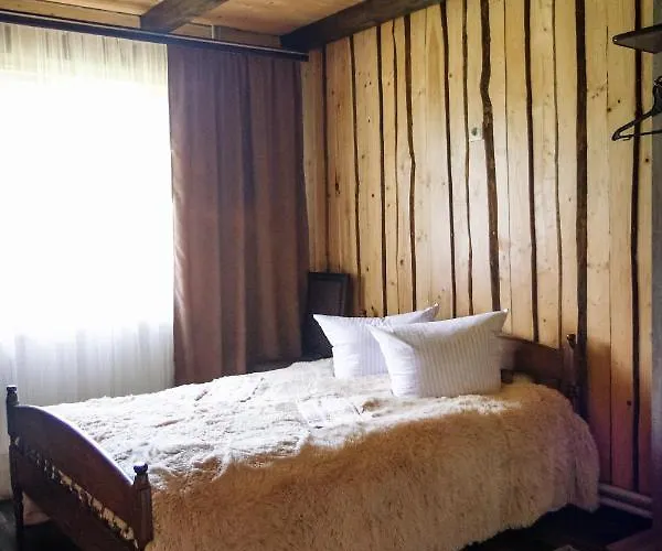 стежка в гори Orman Evi Verkhovyna